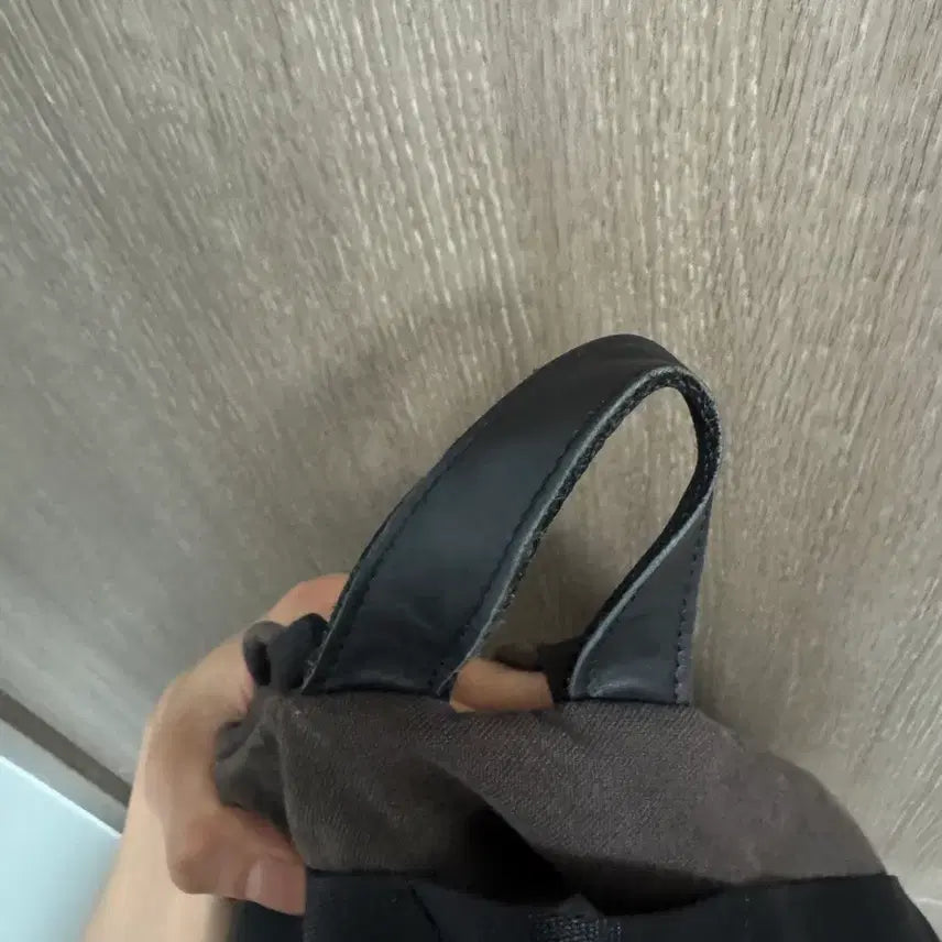 [SOLD OUT] 해칭룸 VTG 백팩 차콜 브라운