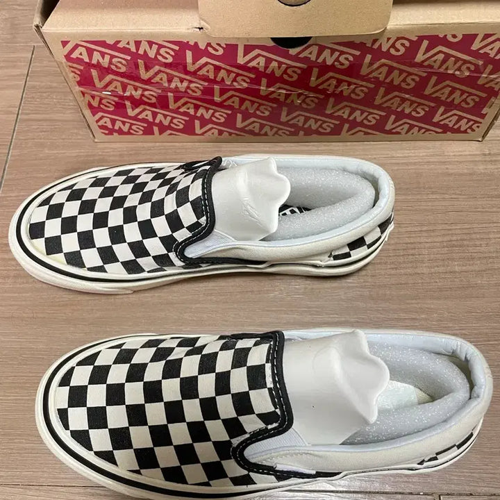 [BUNJANG] Vans Checkerboard Slip-On Shoes (Size 245) / 반스 체커보드 슬립온 새상품(245)