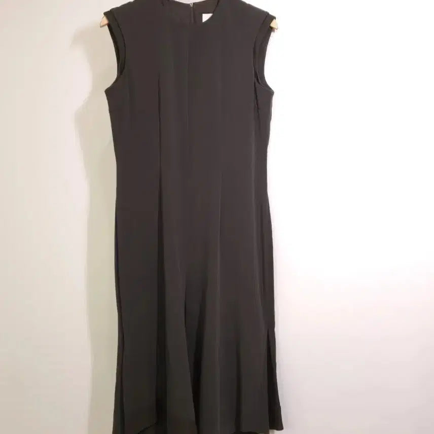 [BUNJANG] KUHO Sleeveless Dress 85 / KUHO 민소매 원피스 85