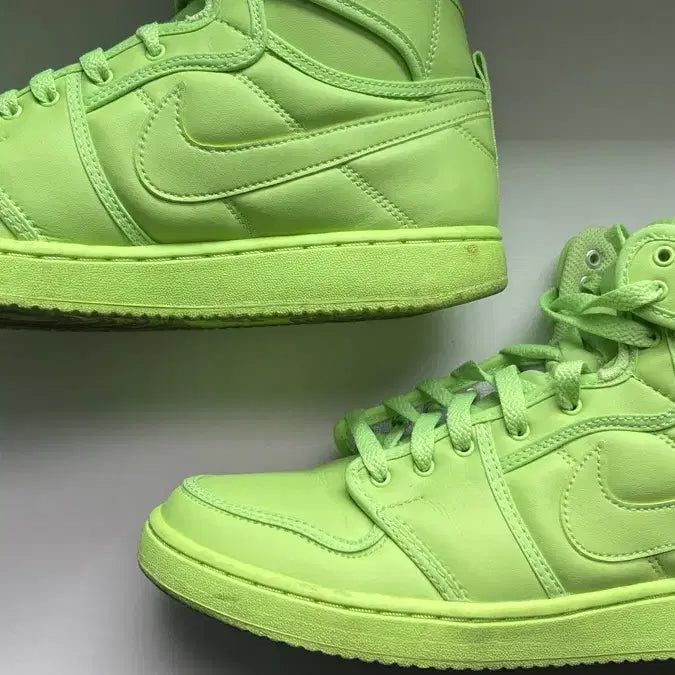 [BUNJANG] Nike Jordan 1 x Billie Eilish KO SP "Lime Green" (260mm) / 나이키 조던 1 x 빌리 아일리시 (260mm)