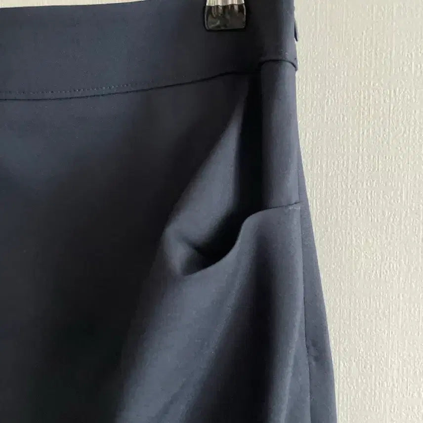 [BUNJANG] MICHAA Drape Slit Skirt / 미샤 드레이프 슬릿 스커트