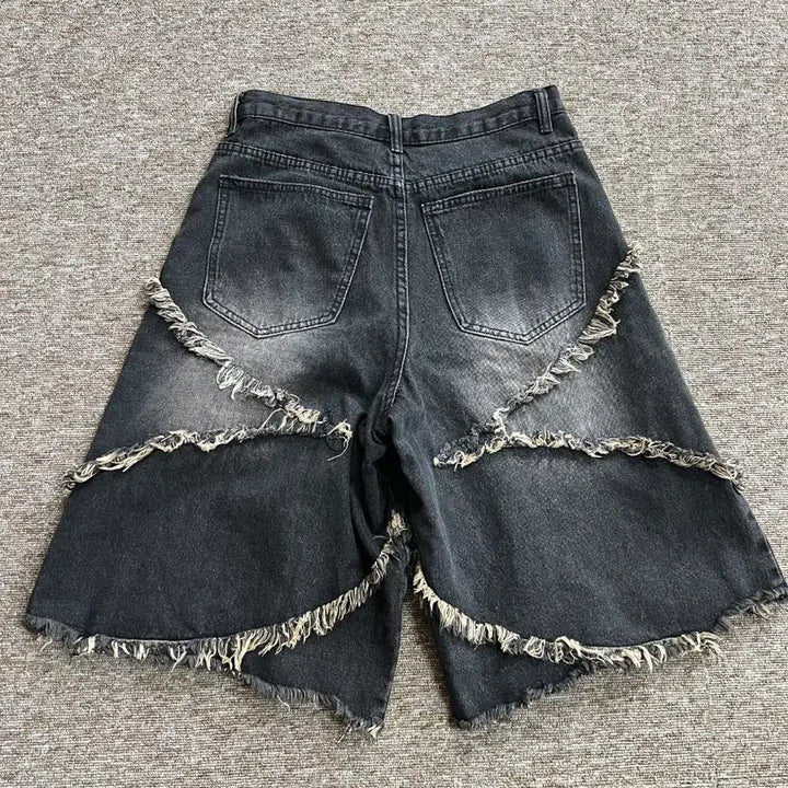 [BUNJANG] Trillion Bermuda Cutting Shorts M / 트릴리온 컷팅 버뮤다 팬츠 M