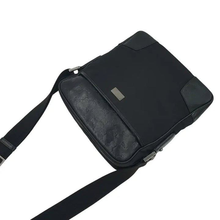 [BUNJANG] Gucci GG Supreme Black Messenger Bag / 구찌 GG 수프림 블랙 메신저백 크로스백 숄더백