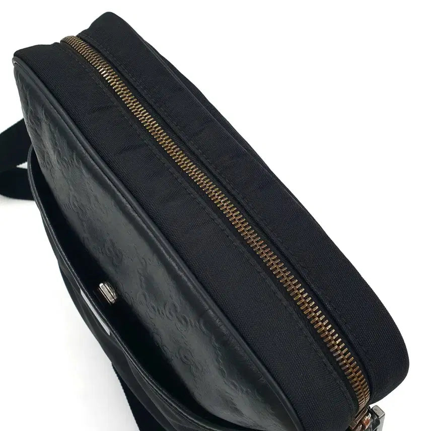 [BUNJANG] Gucci GG Supreme Black Messenger Bag / 구찌 GG 수프림 블랙 메신저백 크로스백 숄더백