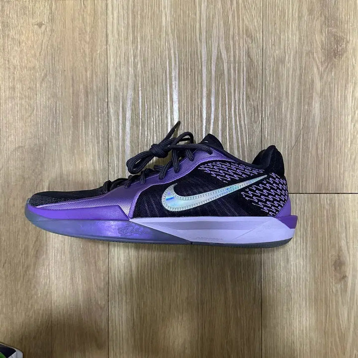 [BUNJANG] Sabrina 2 Court Vision 260mm Shoes / 사브리나2 코트비전 260mm 팔아요