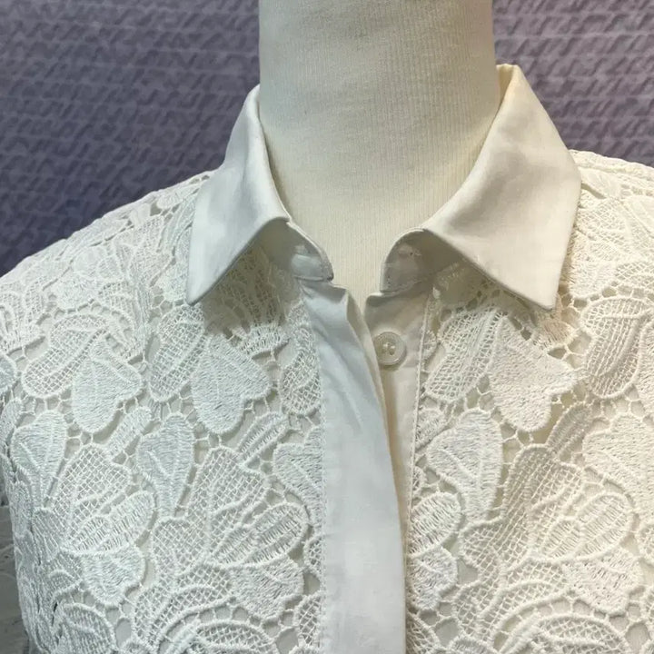 [BUNJANG] Giambattista Valli White Flower Lace Blouse / 24션지암바티스타 발리 화이트 플라워 레이스 블라우스 42 새옷급