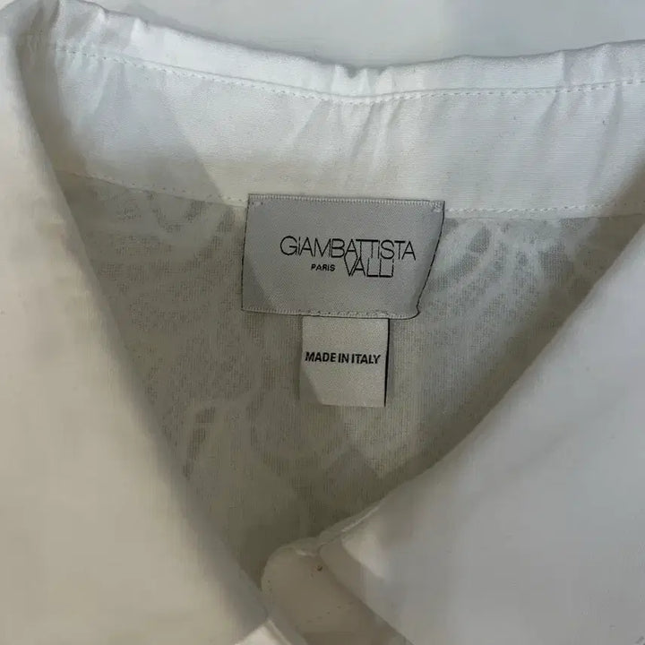 [BUNJANG] Giambattista Valli White Flower Lace Blouse / 24션지암바티스타 발리 화이트 플라워 레이스 블라우스 42 새옷급