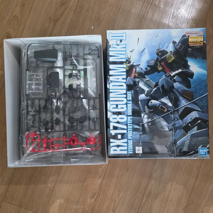 [BUNJANG] Bandai MG RX-178 Gundam Mk-II Ver. 2.0 Plastic Model Kit / 반다이 MG RX-178 건담 MK-II Ver.2.0