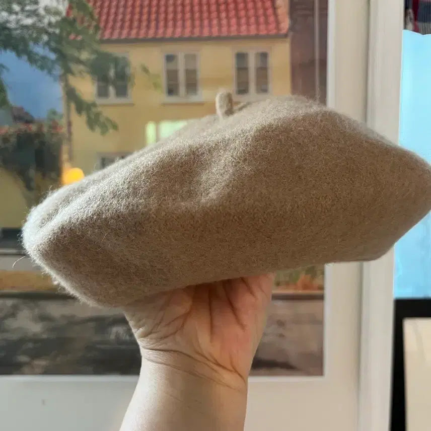 [BUNJANG] Beige Beret New / 베레모 베이지 새것