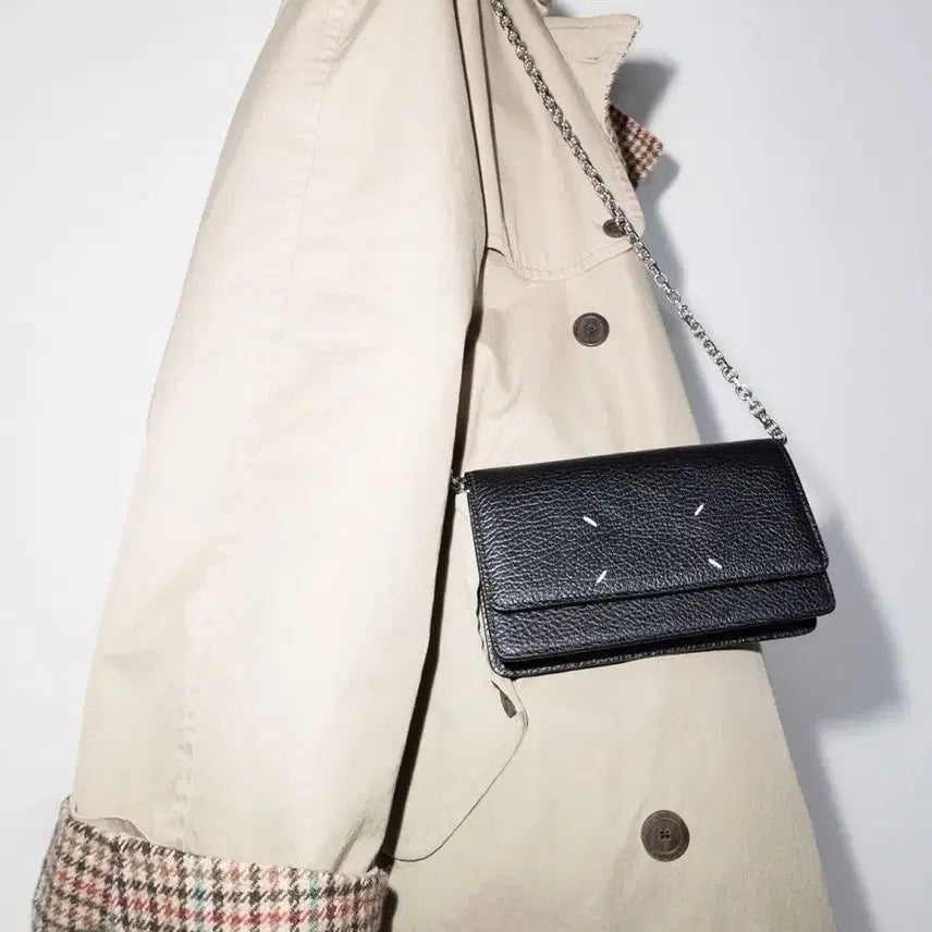 [BUNJANG] Maison Margiela Black Stitch Chain Bag / 메종 마르지엘라 블랙 스티치 체인 백