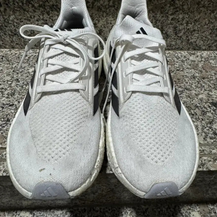 [BUNJANG] Adidas Ultra Boost 5X Core Black Size 270 / 아디다스 울트라 부스트 5X 사이즈 270 코어 블랙 (거의새것!)