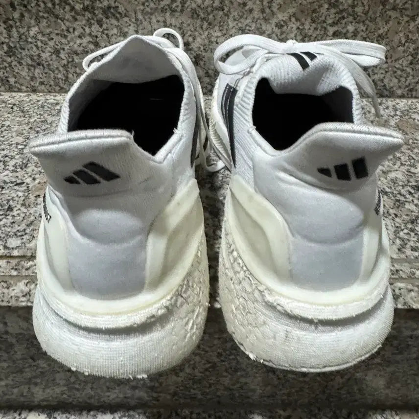 [BUNJANG] Adidas Ultra Boost 5X Core Black Size 270 / 아디다스 울트라 부스트 5X 사이즈 270 코어 블랙 (거의새것!)