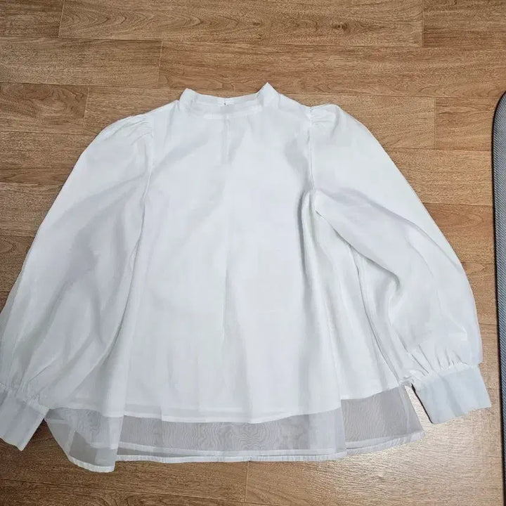 [BUNJANG] White See-Through Blouse Long Sleeve / 화이트 시스루 블라우스 퍼프 긴팔