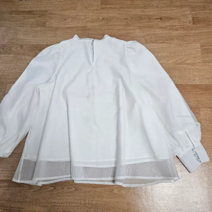 [BUNJANG] White See-Through Blouse Long Sleeve / 화이트 시스루 블라우스 퍼프 긴팔