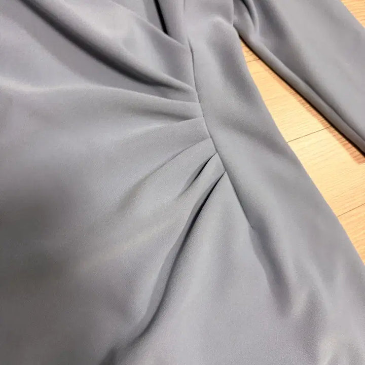 [BUNJANG] Elegant Blue Slim Fit Dress (Size 44-55) / 세련된 디자인 블루 원피스 44-55 정도 사이즈