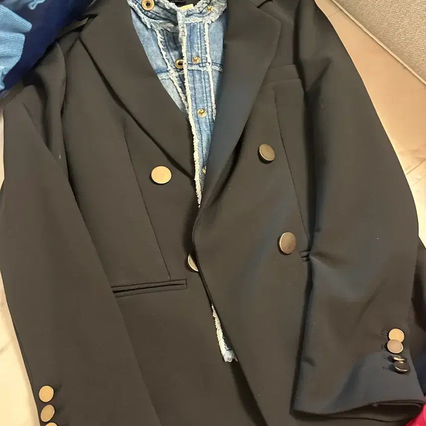 [BUNJANG] Black Double Button Blazer / 블랙 더블 버튼 블레이저