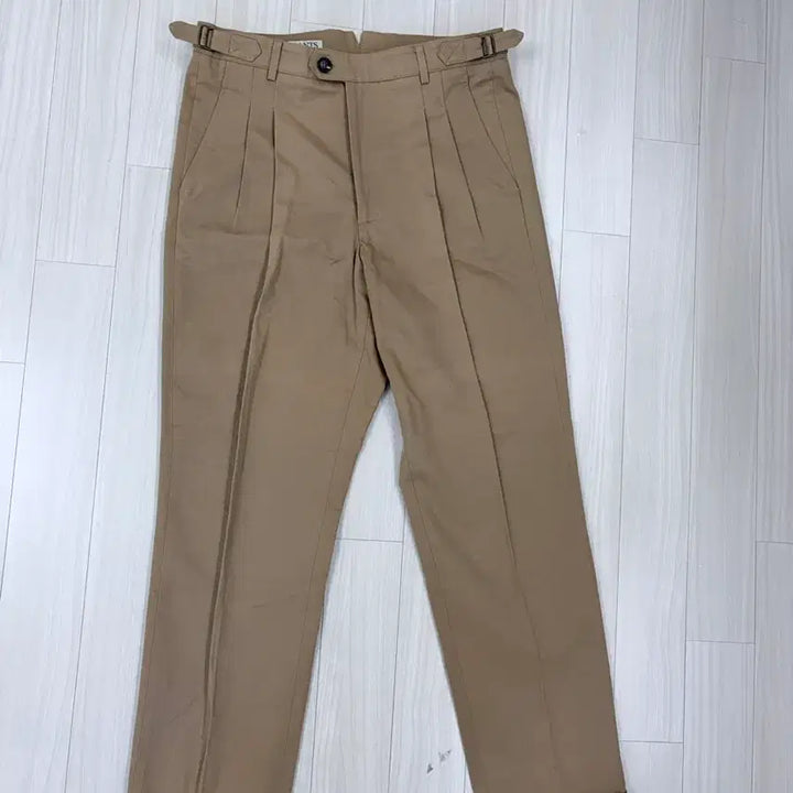 [BUNJANG] Bants BTS Cotton Two-Tuck Chino Pants / 반츠 BTS 코튼 투턱 팬츠 카키, 치노팬츠, bants 슬랙스