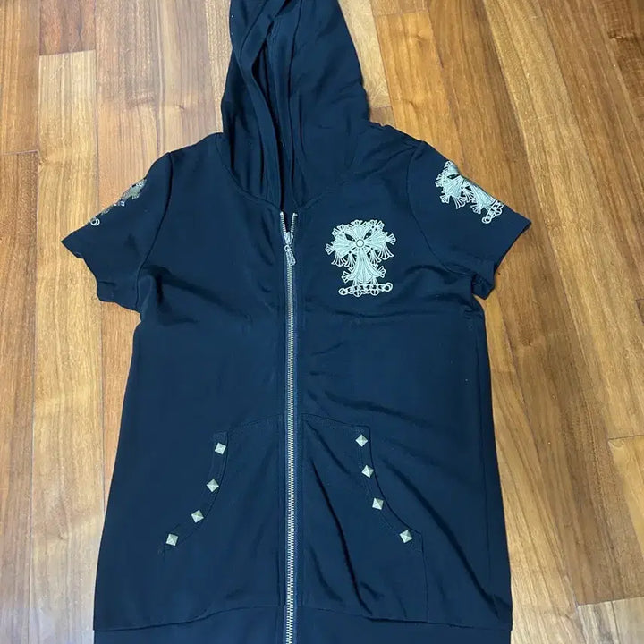 [BUNJANG] Chrome Hearts Style Black Half Sleeve Hoodie Zip-up / 크롬하츠 스타일 블랙 반팔 후드집업