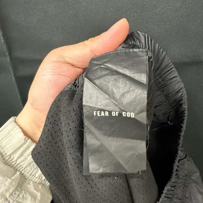 [SOLD OUT] 피어오브갓 식스 컬렉션 트랙 쇼츠