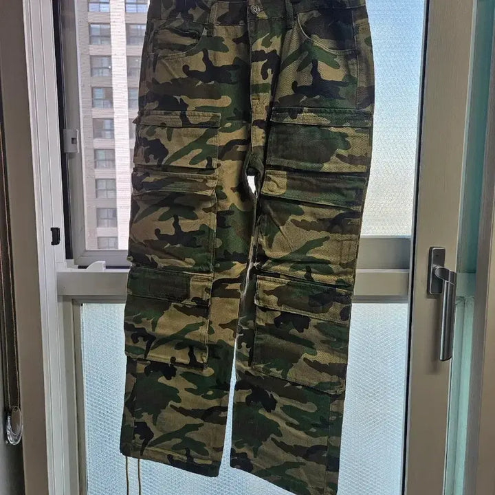 [BUNJANG] Smoke Rize Military Cargo Denim Pants / 스모크 라이즈 밀리터리 카고 데님 팬츠 (34)
