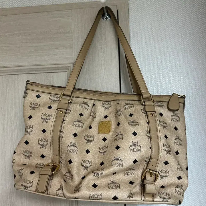 [BUNJANG] MCM Visetos Medium Shopper Bag / McM 비세토스 미디움 쇼퍼백 팔아요