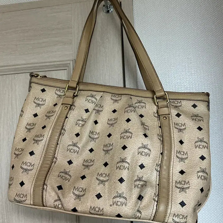 [BUNJANG] MCM Visetos Medium Shopper Bag / McM 비세토스 미디움 쇼퍼백 팔아요