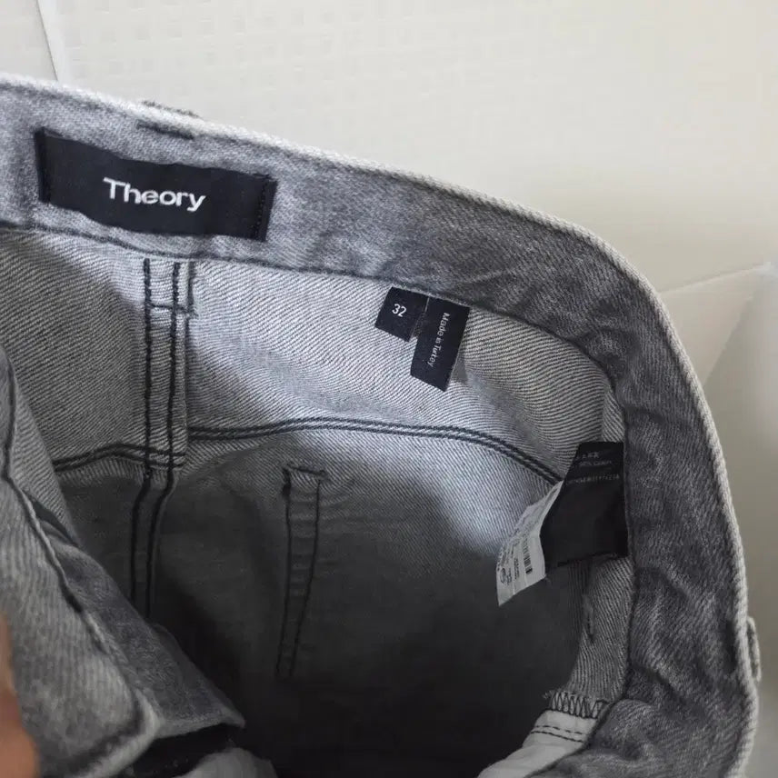 [BUNJANG] Theory Haydar Jean Steel Denim W32 / 띠어리(Theory) 헤이더진 스틸 데님W32 상태A+++