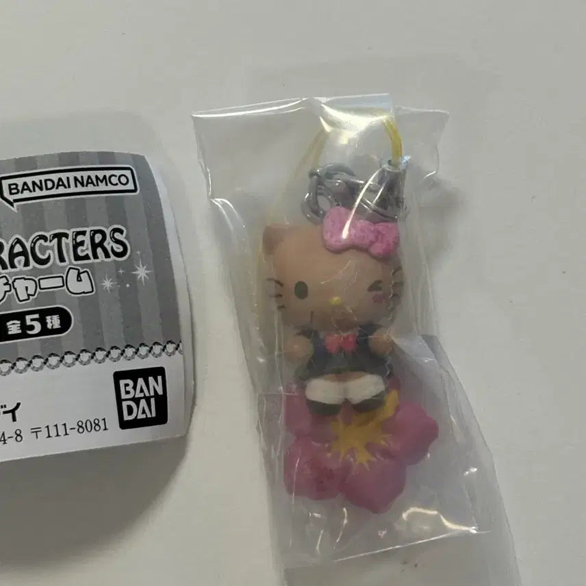 [SOLD OUT] 산리오 헤이세이 갸루 스트랩 가챠 태닝키티