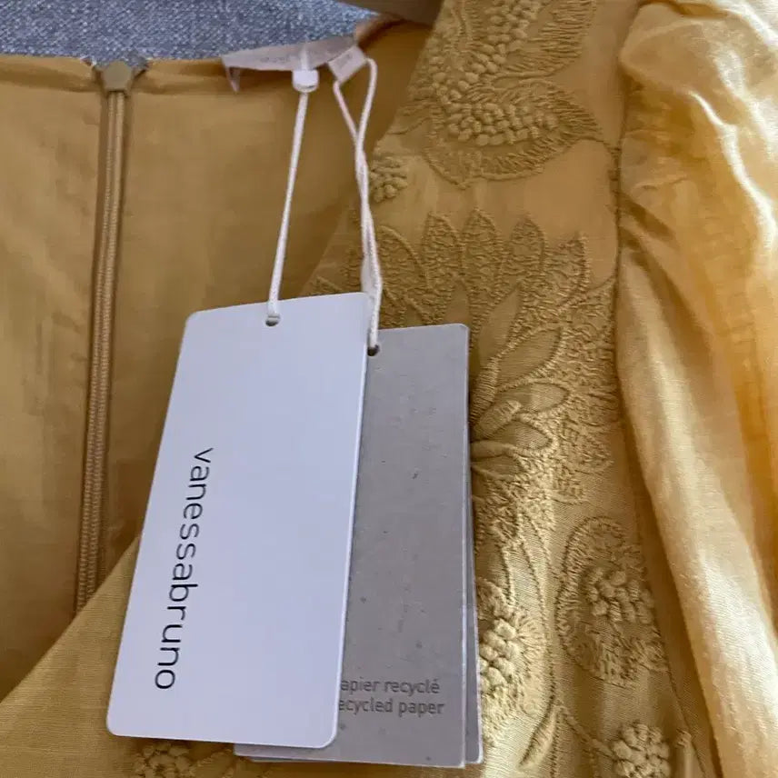 [BUNJANG] Vanessa Bruno Linen Embroidered Long Dress / 바네사부르노 새상품 린넨 자수 롱원피스
