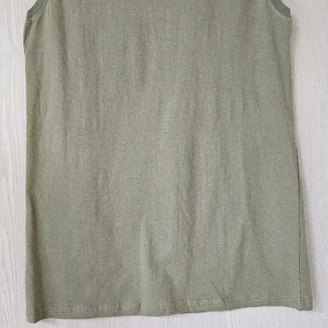 [BUNJANG] Roompecker Sleeveless Shirt / 민소매티 나시 새상품