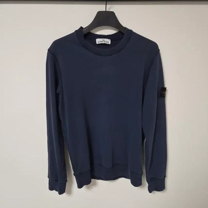 [BUNJANG] Stone Island Navy Sweatshirt / [M] 스톤아일랜드 맨투맨