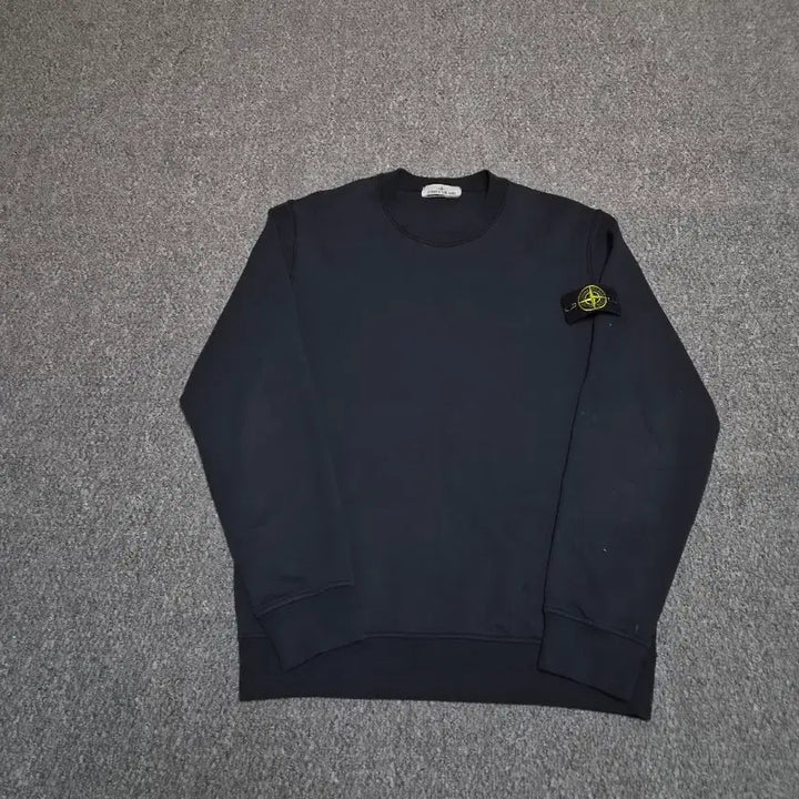 [SOLD OUT] [XL] 스톤아일랜드 맨투맨
