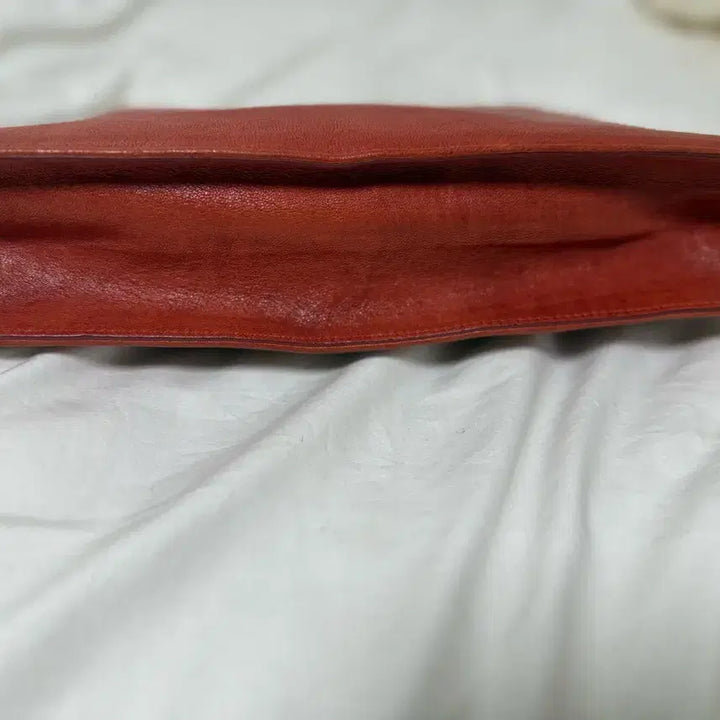 [SOLD OUT] 메종 마르지엘라 톤다운 레드 가죽 크로스백 숄더백 가방 중고