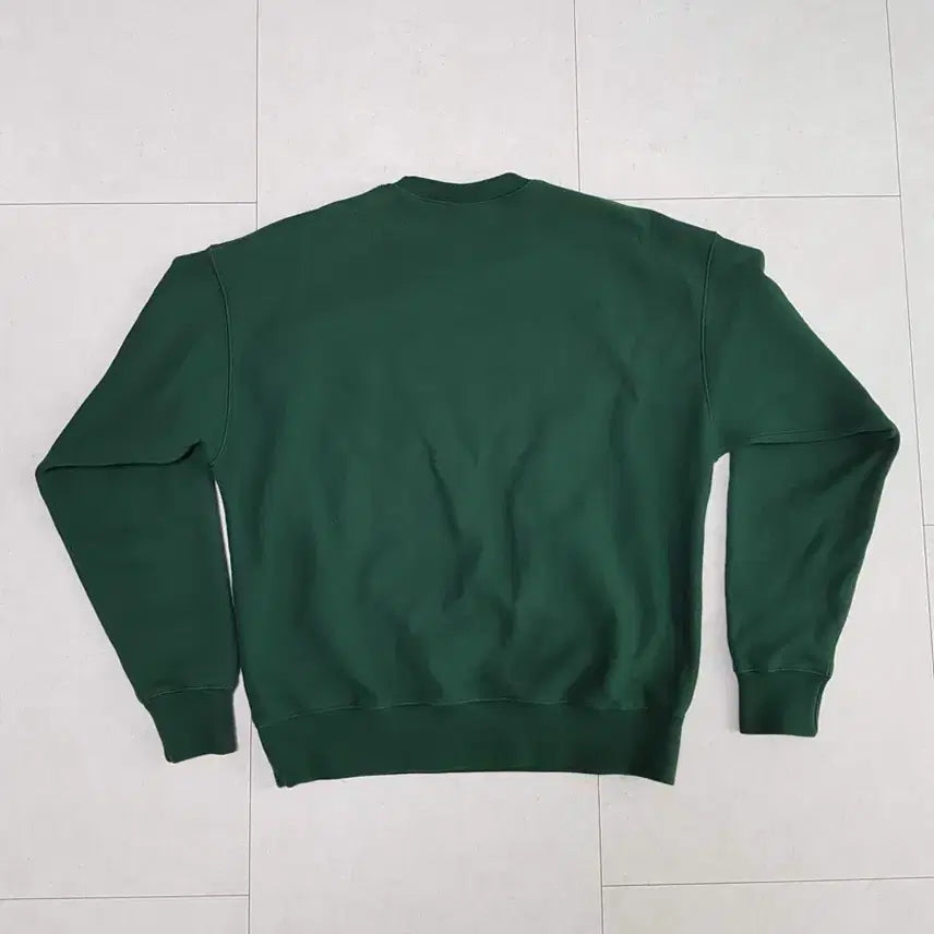 [BUNJANG] Outstanding Holiday Green Sweatshirt / 아웃스탠딩 Holiday 그린 맨투맨티