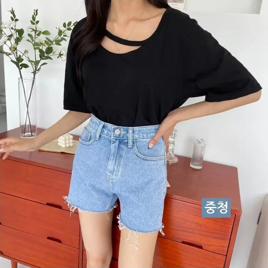 [BUNJANG] Basic Denim Cut-Off Hem Shorts (3 Colors) / [ S-3XL ] 밑단 컷팅 기본 청 데님 반바지 3color