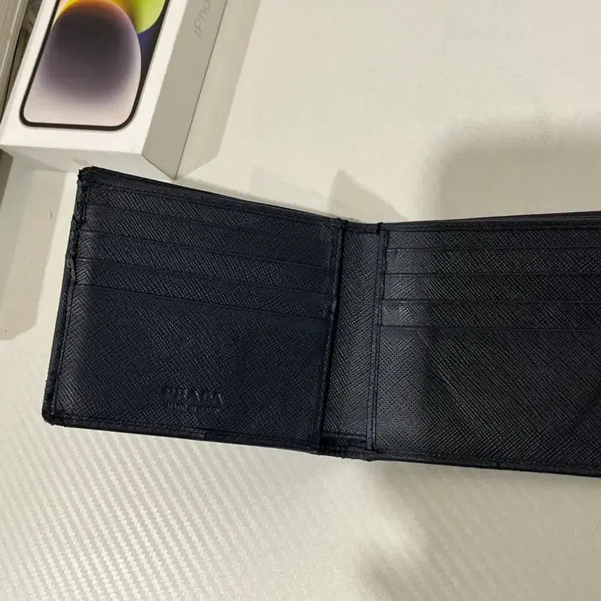 [BUNJANG] Prada Saffiano Wallet / 프라다 사피아노 반지갑 [정품]