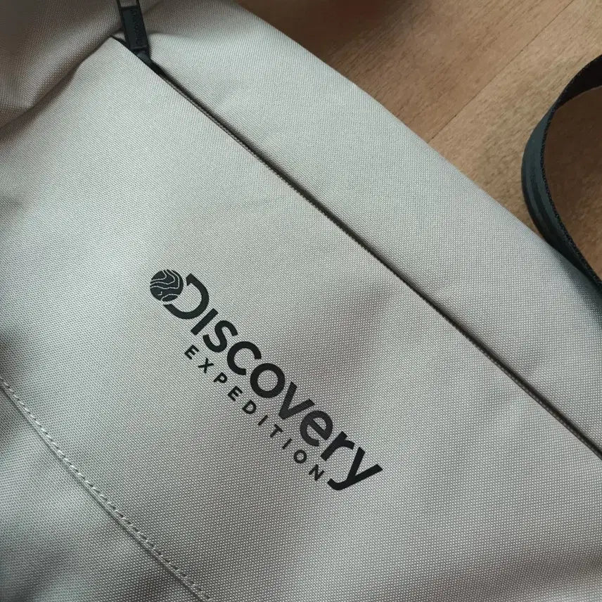 [BUNJANG] Discovery Steely Mesh Pocket Messenger Bag / 미착용)디스커버리 스틸리 메쉬 포켓 메신저 가방