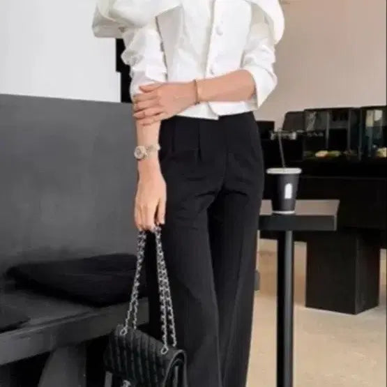 [BUNJANG] Lovely Blouse (Free Size) / 새옷 러블리 블라우스 두가지색상 free