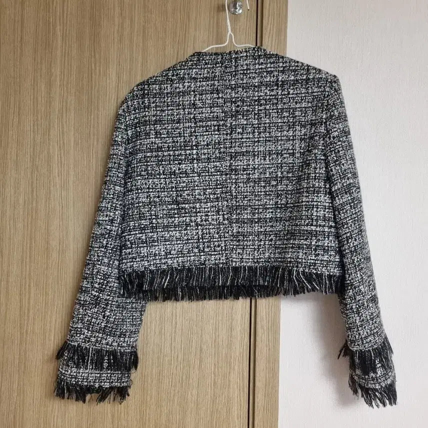 [BUNJANG] Postmonition Tweed Crop Jacket / 포스트모니션 트위드 크롭 자켓