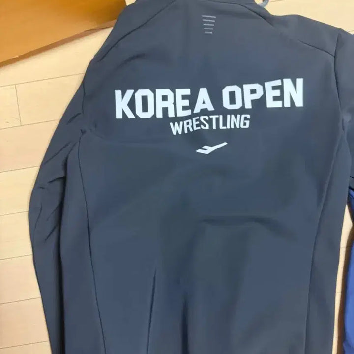 [BUNJANG] Korea Open Wrestling Windbreaker Jacket M / 코리아 오픈대회 레슬링국가대표  바람막이 95(m)
