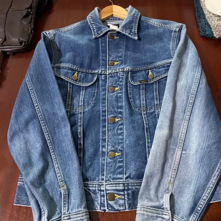 [BUNJANG] Lee 101J 90s Denim Trucker Jacket / 90s Lee 101j 0411 데님자켓 트러커 일본 복각
