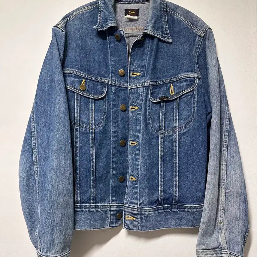 [BUNJANG] Lee 101J 90s Denim Trucker Jacket / 90s Lee 101j 0411 데님자켓 트러커 일본 복각