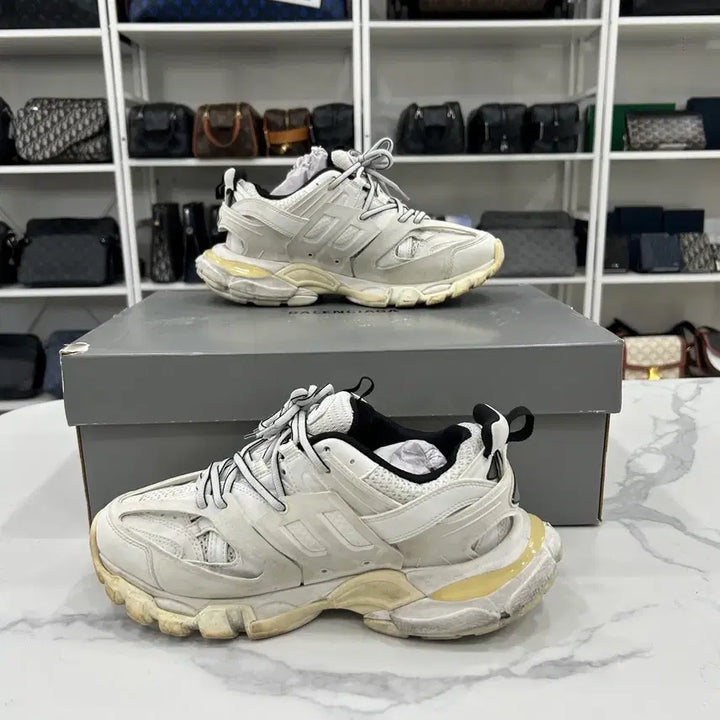[BUNJANG] Balenciaga Track Shoes Sneakers White / [40]발렌시아가 트랙 슈즈 스니커즈 화이트