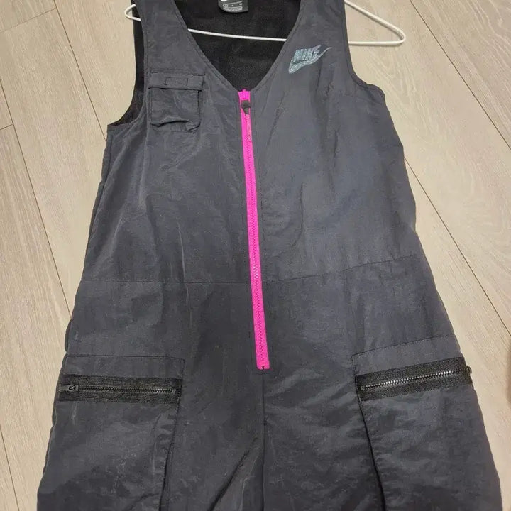 [SOLD OUT] 나이키 블랙 점프수트