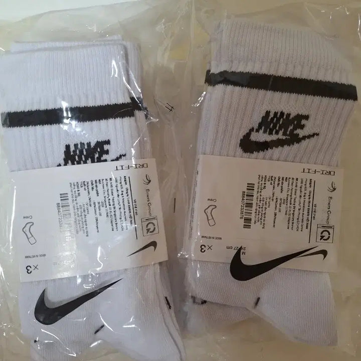 [BUNJANG] Nike Dri-FIT Crew Socks (White, 24-27) 6-Pack / 나이키 드라이핏 크루 삭스 24-27 화이트 3켤레 2묶음 새상품