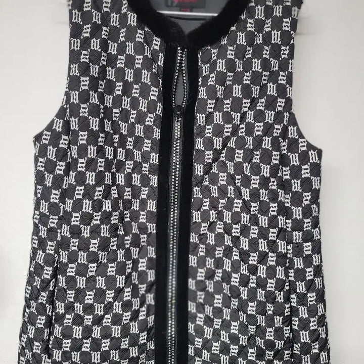 [BUNJANG] Lee Dong-woo Collection Mink Trimmed Quilting Vest / 이동우 컬렉션 밍크 트리밍 퀼팅 조끼
