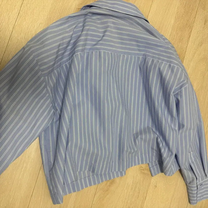 [BUNJANG] ZARA Striped Crop Shirt - Blue / 자라 스트라이프 크롭 셔츠 블루