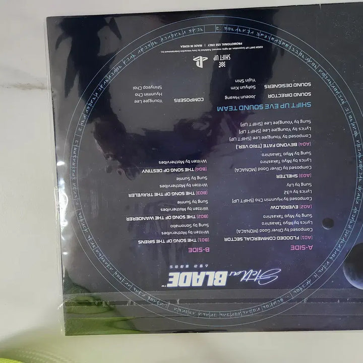 [BUNJANG] Stellar Blade LP First Press Vinyl Record / [미개봉 새상품] 스텔라블레이드 lp 1차 팝니다.