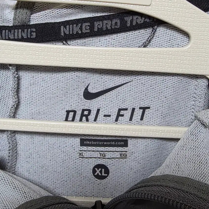 [BUNJANG] Nike Hooded Zip-Up Sweatshirt XL Gray / 나이키 후드집업 105