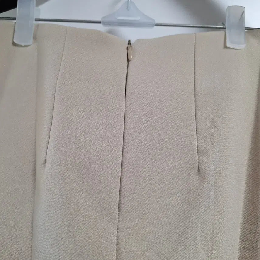[BUNJANG] H-Line Beige Long Skirt / (새상품) H라인 베이지 롱스커트
